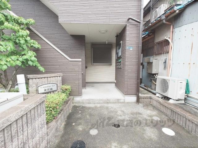 アンプルールフェール東花園