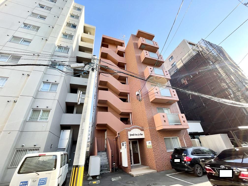 GRANDS CRUS LA TOUR(1LDK/4階)