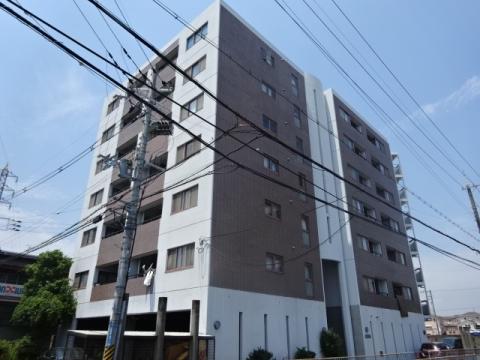 メゾン摂津