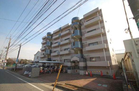グランドにしふじ