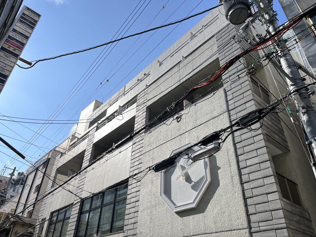 とけいや館 北野坂