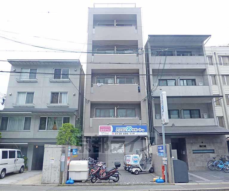 グランタック御所西