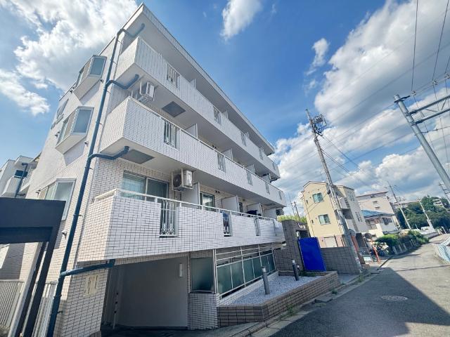 ウィンベルソロ鶴川1