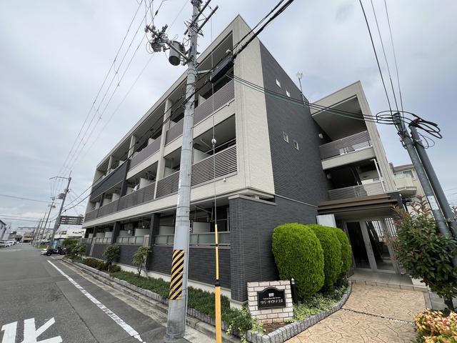 鶴野リバーサイドテラス