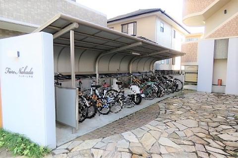 フィオーレ中田