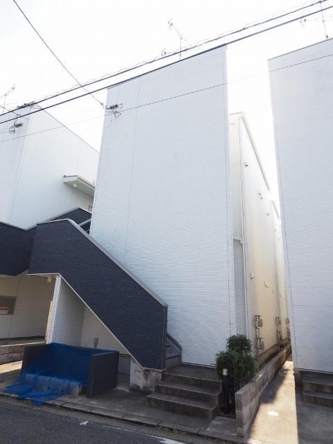 アルナージ瓦宮