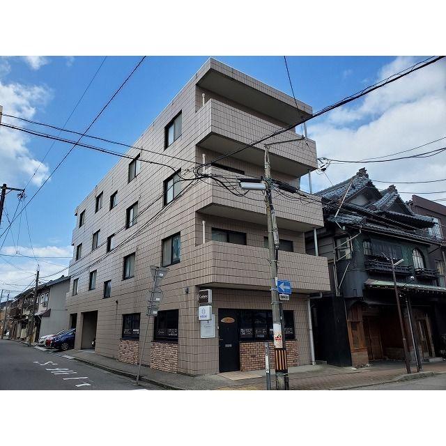 アーバン本町