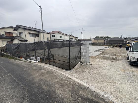 リバーヒルズ上平良