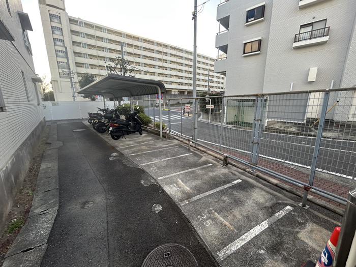 ヒルズ南戸塚4号棟