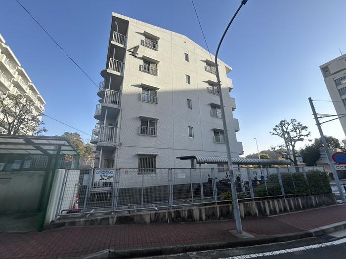 ヒルズ南戸塚4号棟