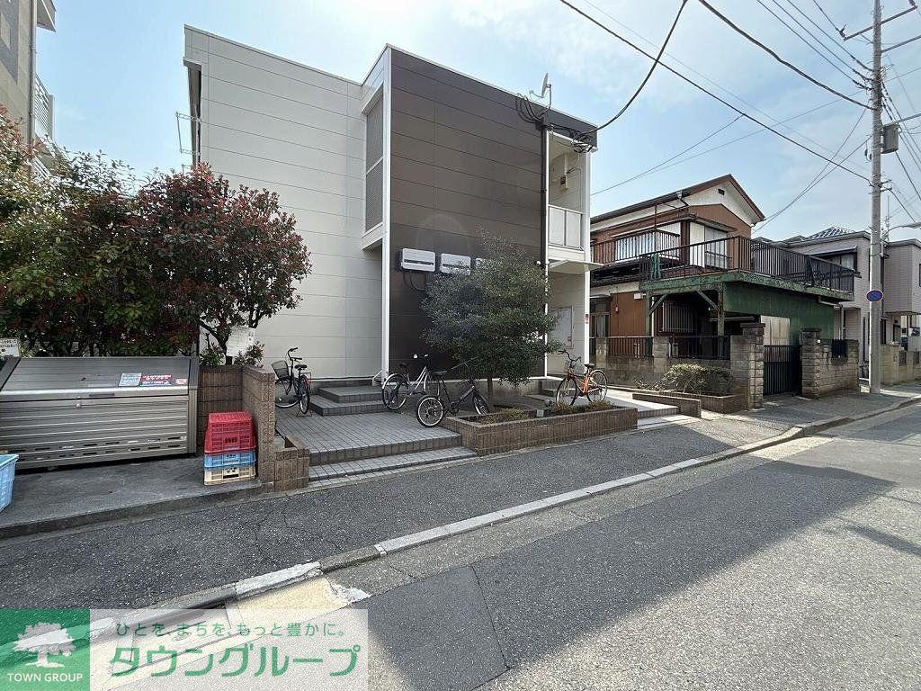 レオパレスラギ