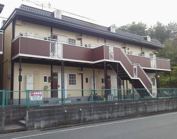 サンライフ高屋 B棟