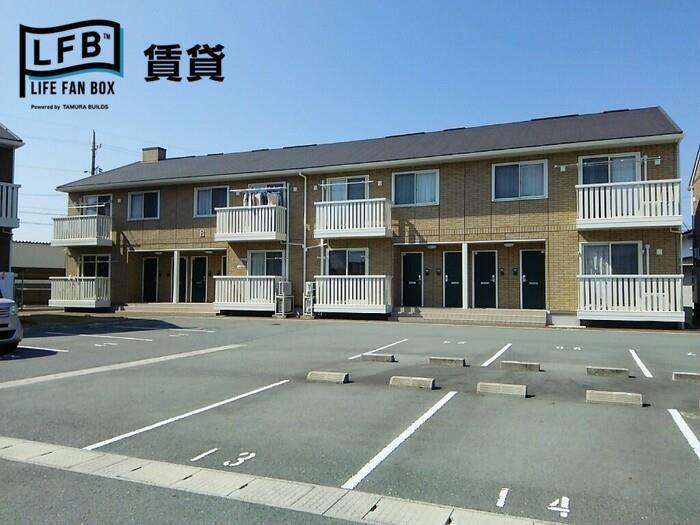 ファミリエB棟