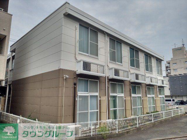 レオパレスマンデイ