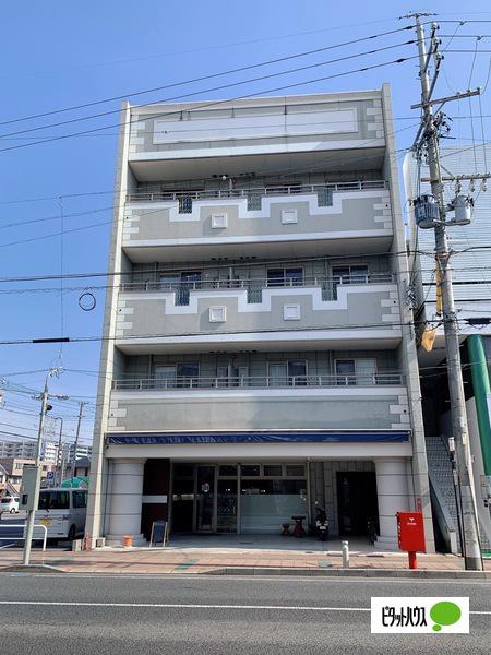 トゥーレジュールE