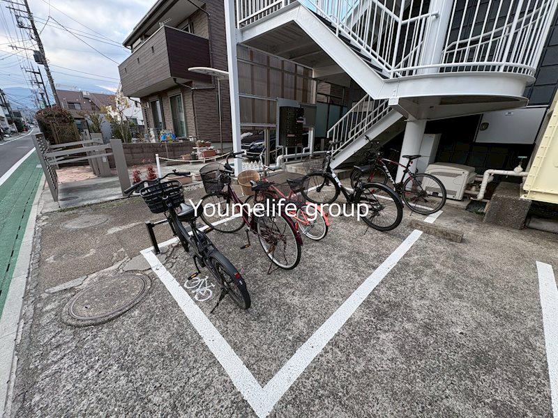 リエス伊勢原