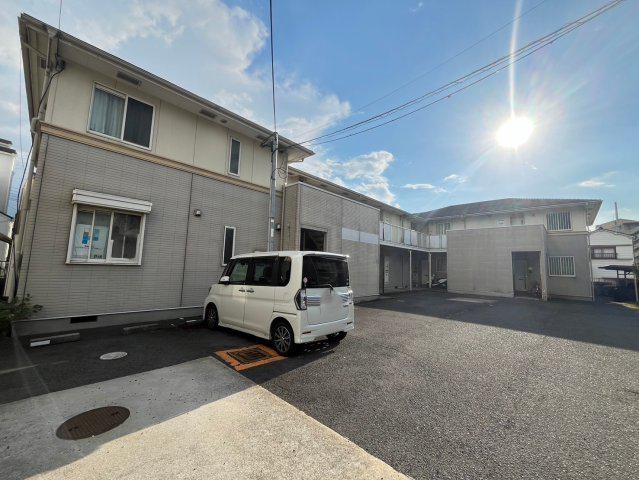 グリーンガーデン松南B棟