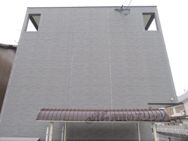 レオパレス萬代橋