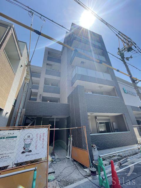 RIKI RESIDENCE