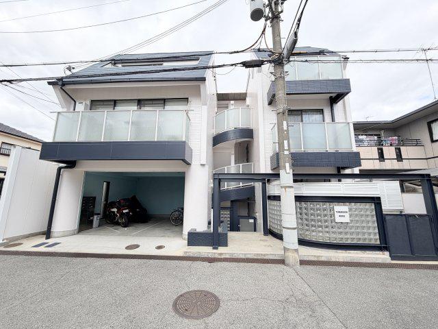 TSUKAGUCHI HOUSE