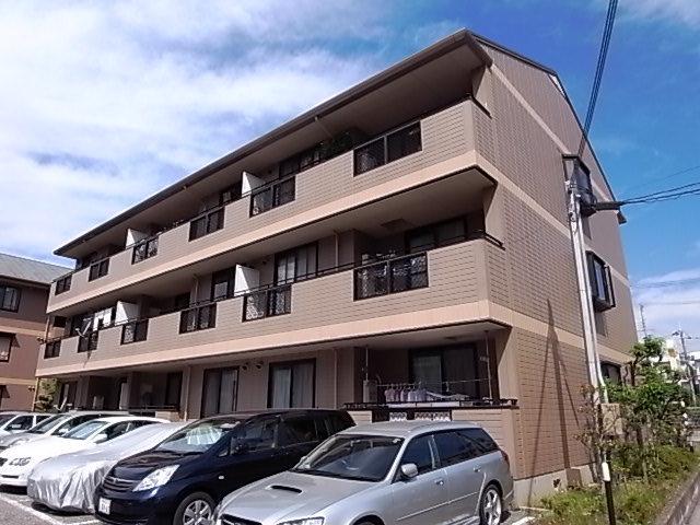 ファミール高木 A棟