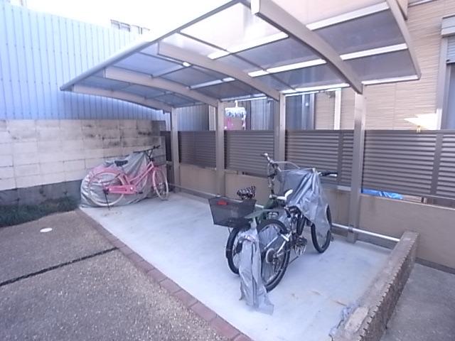 グリーンメゾン西川