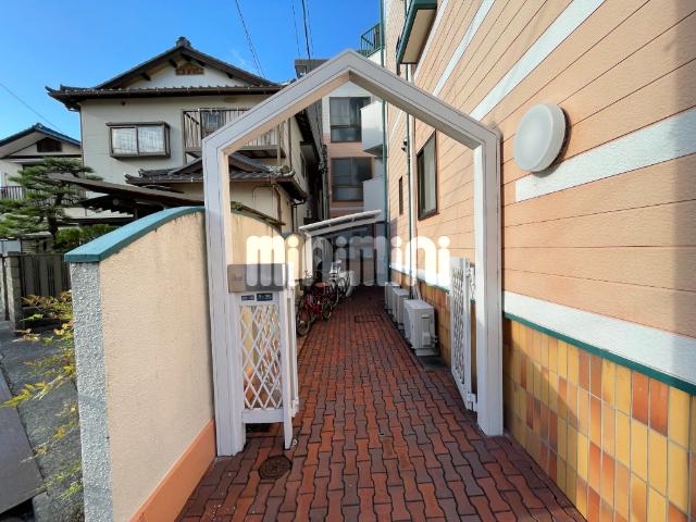 スターライトホームズ A棟