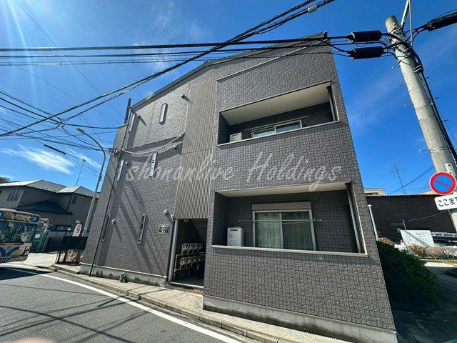 モントレー岸谷