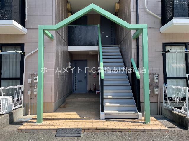 ディアス外神 B棟