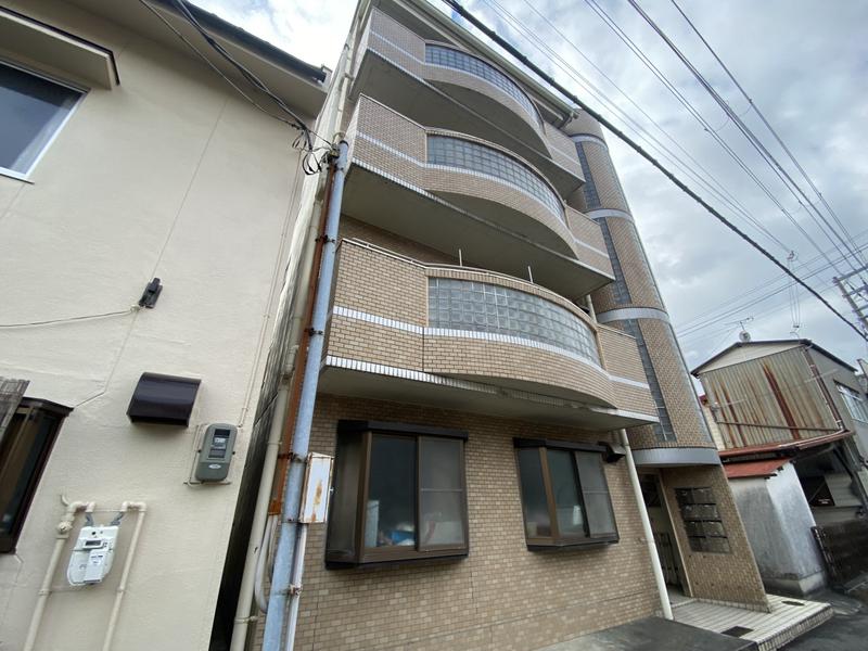 サンライズ伊伝居