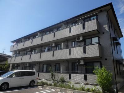 ロイヤルタウン松崎B(1LDK/3階)