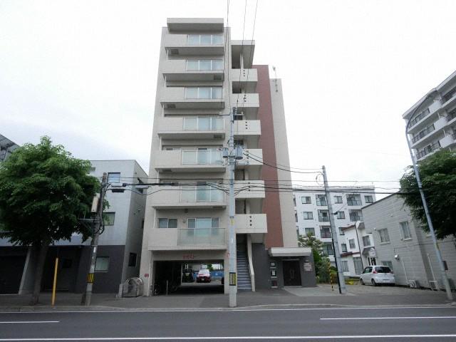 フォレスタ