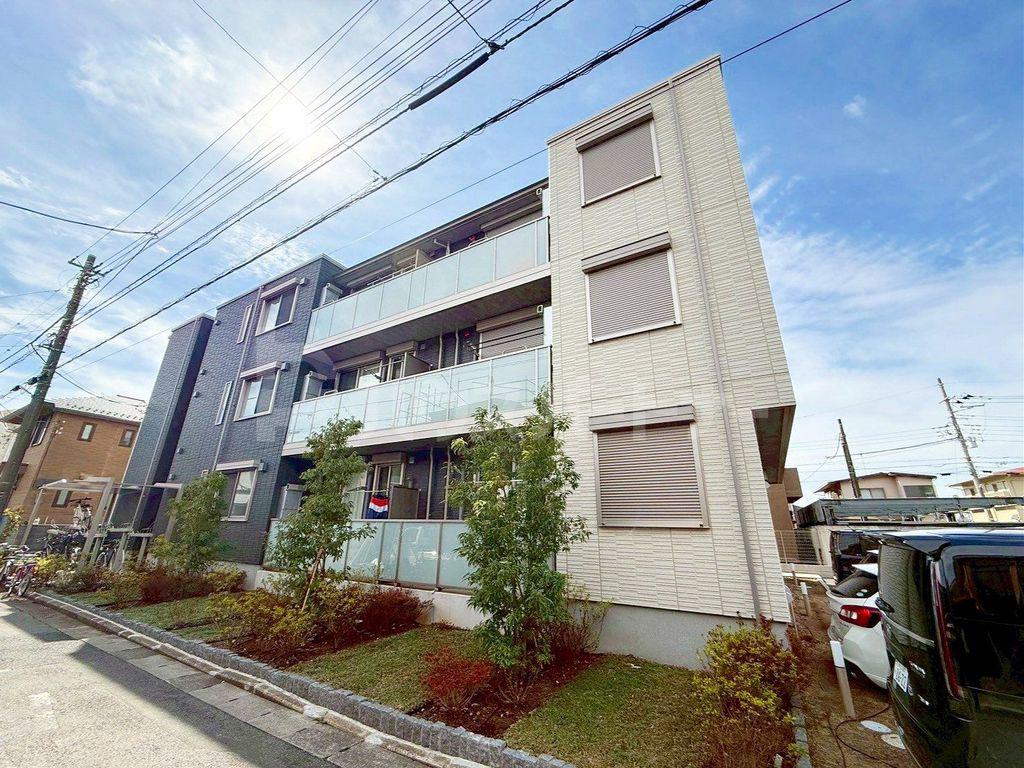 シャーメゾン新富町