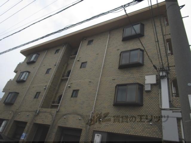 サンパレス山崎