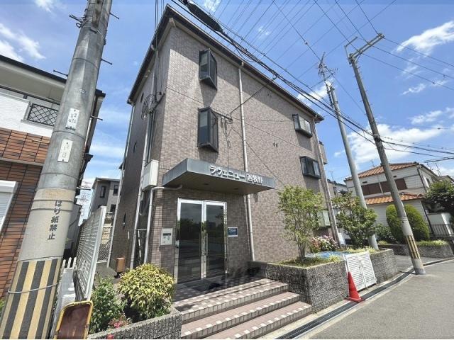 ラヴェニュー西牧野