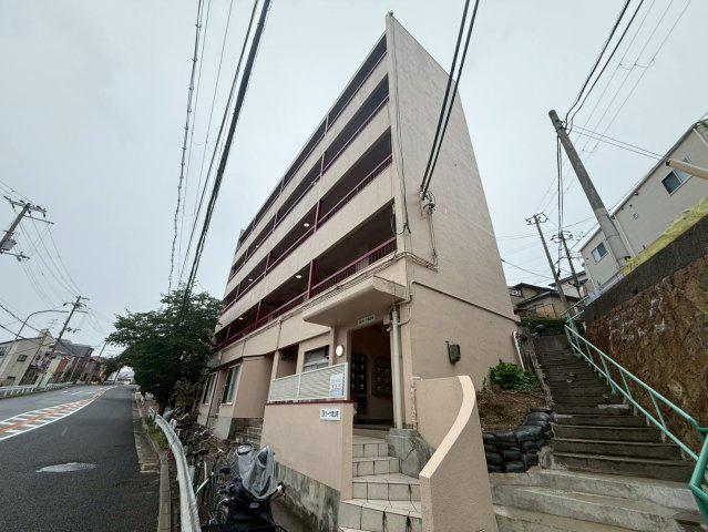 カーサ西山町