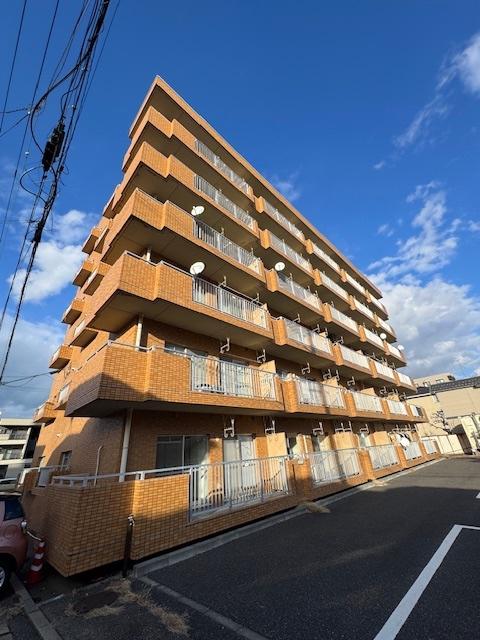 アークヒルズ上近江