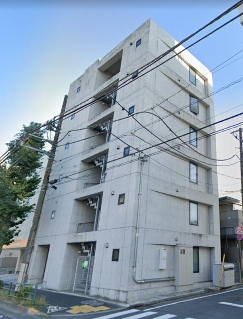 クローバー六番館