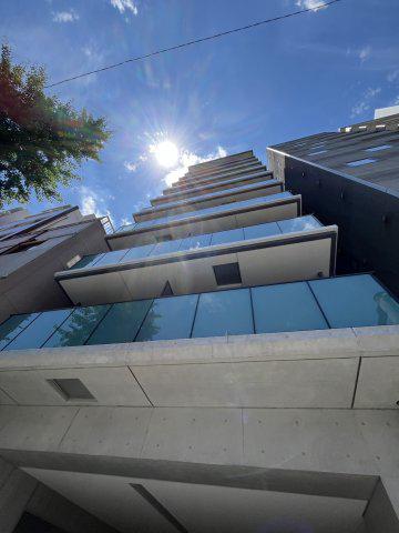 MAISON M.K