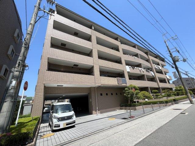 グランディオーズ