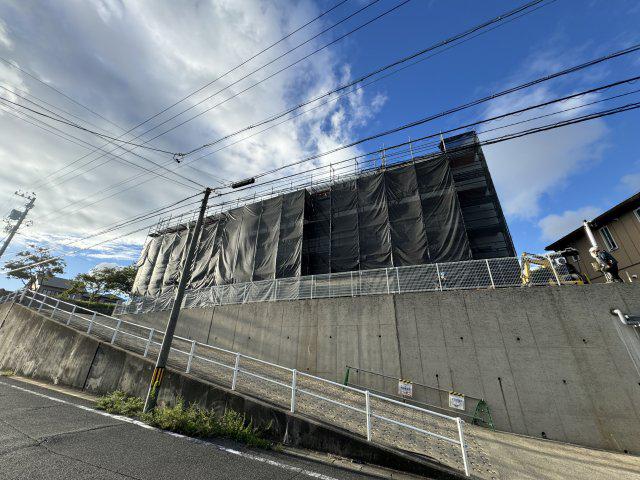 エスティヒルズ