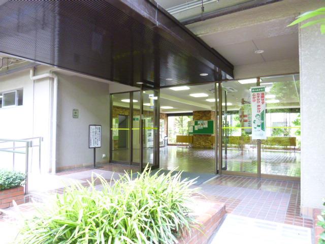 ファミールハイツ北大阪 1号棟