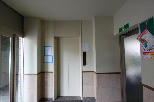 KS HOUSE