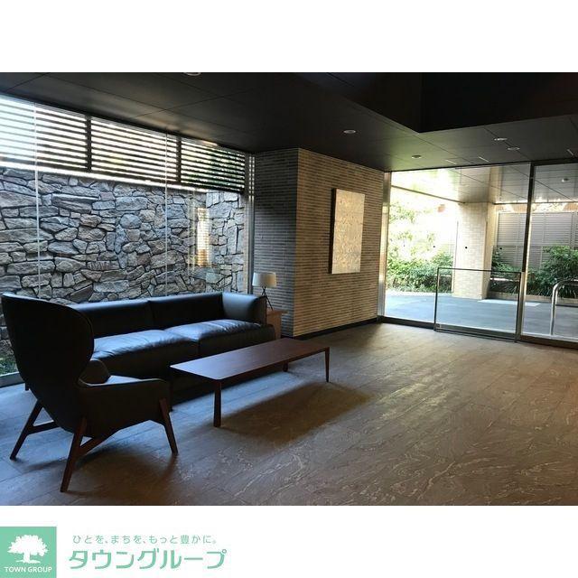 ＪＲ中央線 三鷹駅 徒歩7分 5階建 築11年