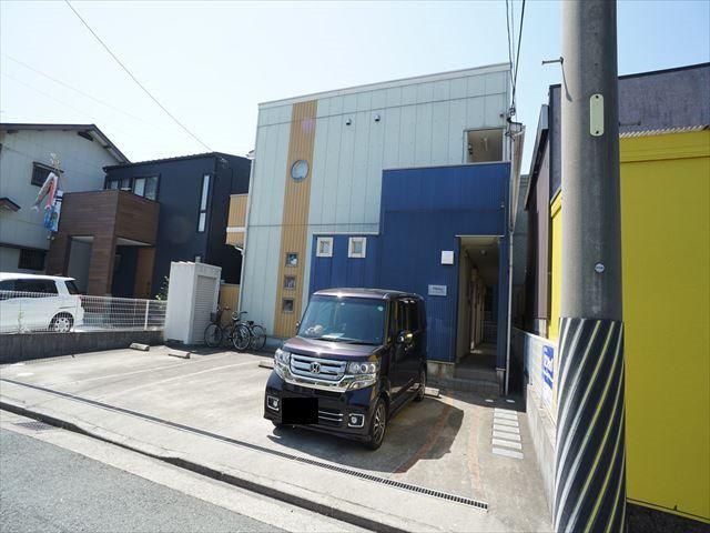 クレフラスト新津町