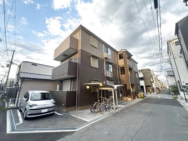 トレーデ