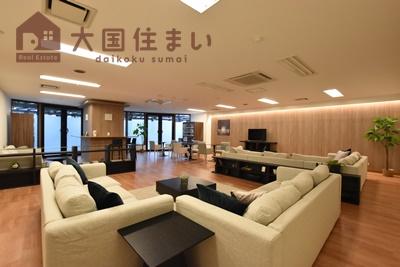 フロンティアタワー難波イースト