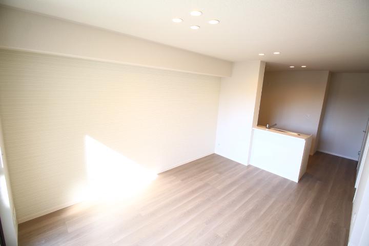 プロヌーブ沖洲III番館