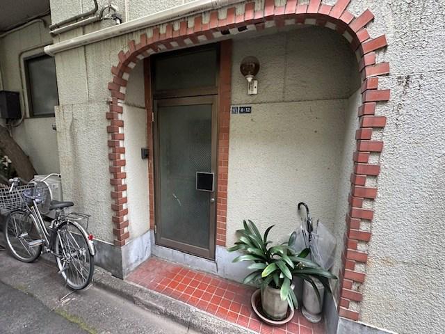 KOUビル