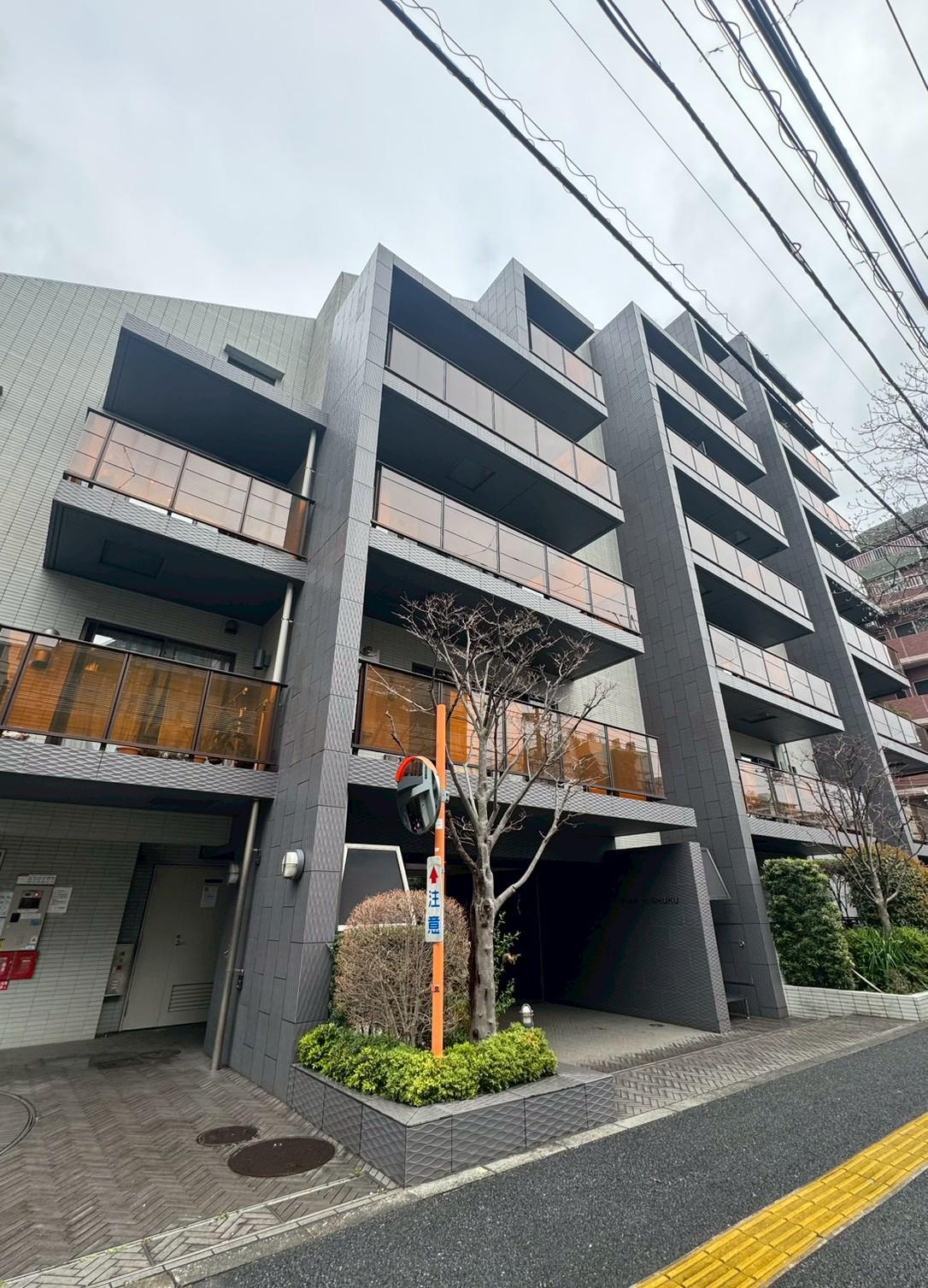 ピアース三宿